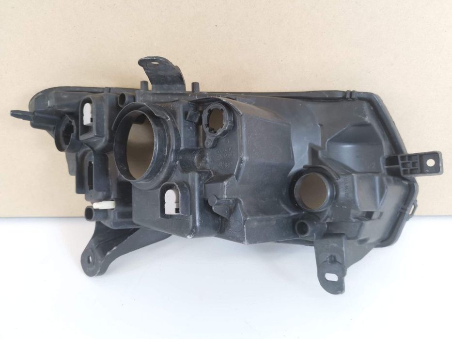 Carcasa Far Stanga Dacia  Logan 2 2013 2014 2015 2016, Sandero 2 2013