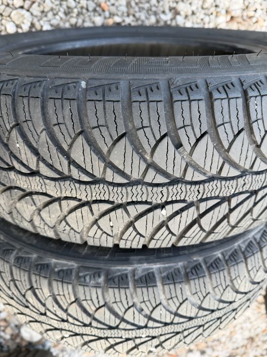 185/60 R15 2бр зимни гуми