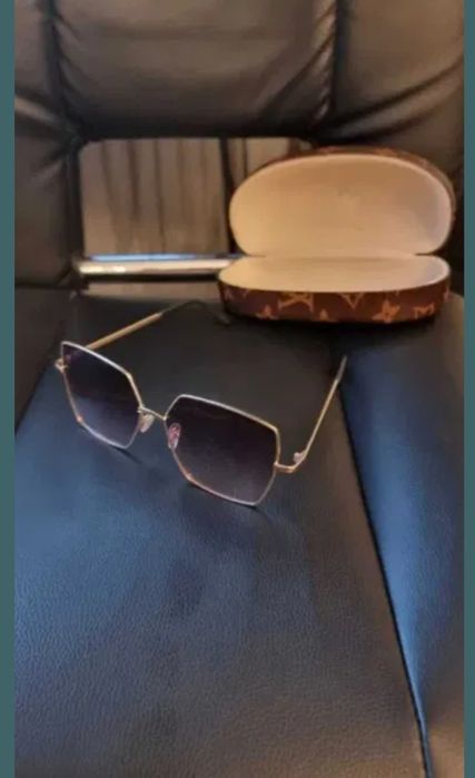 Ochelari de soare dama marca Louis Vuitton