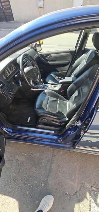 Mercedes B  220 Classe
