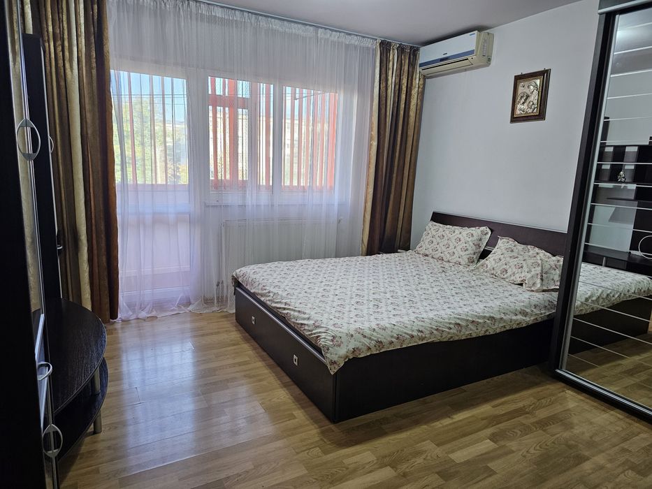 Studiou de închiriat