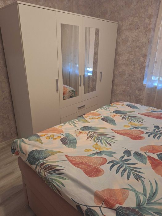 Продава се Двустаен апартамент в Перник, Изток - 70 кв.м за 700 €/кв.м - Снимка #3