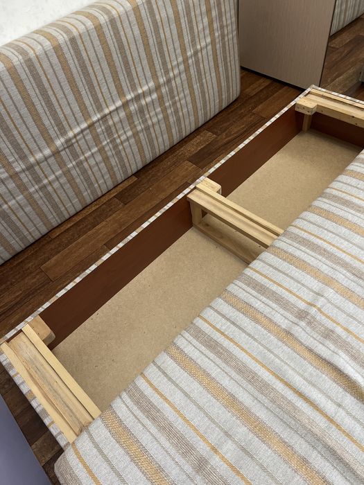 Диван -еврокнижка