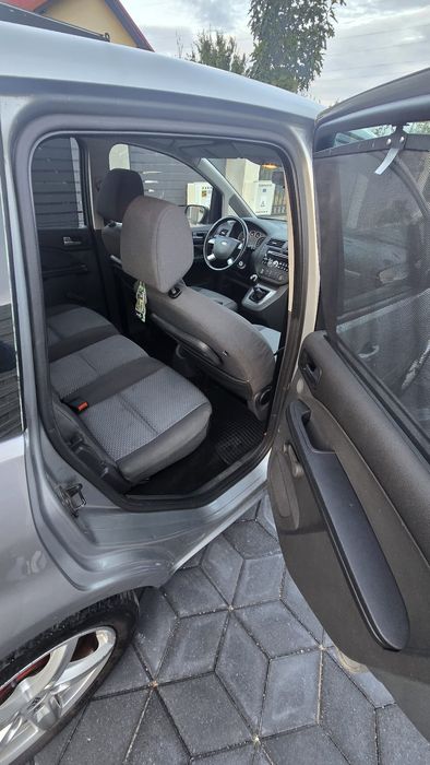 Ford focus cmax benzină