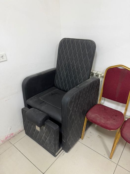 Кресло для паримахерски