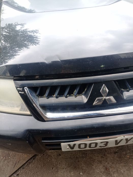 Mitsubishi Pajero 3.2 DID 165ks на части