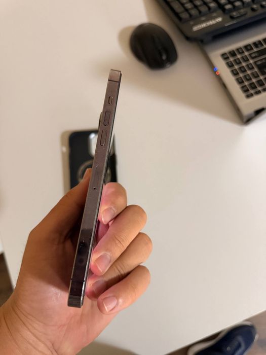 Iphone 14 pro max koropka bor