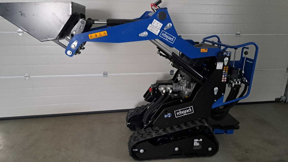 Mini-încărcător compact pe șenile Scheppach MKL730 – 8.5 CP | Capacitate de încărcare 200 kg | Pornire electrică | Lățime cale de rulare 740 mm |