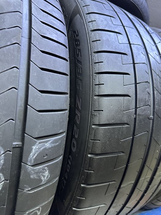 Pirelli P Zero 285/35 R20 — состояние отличное