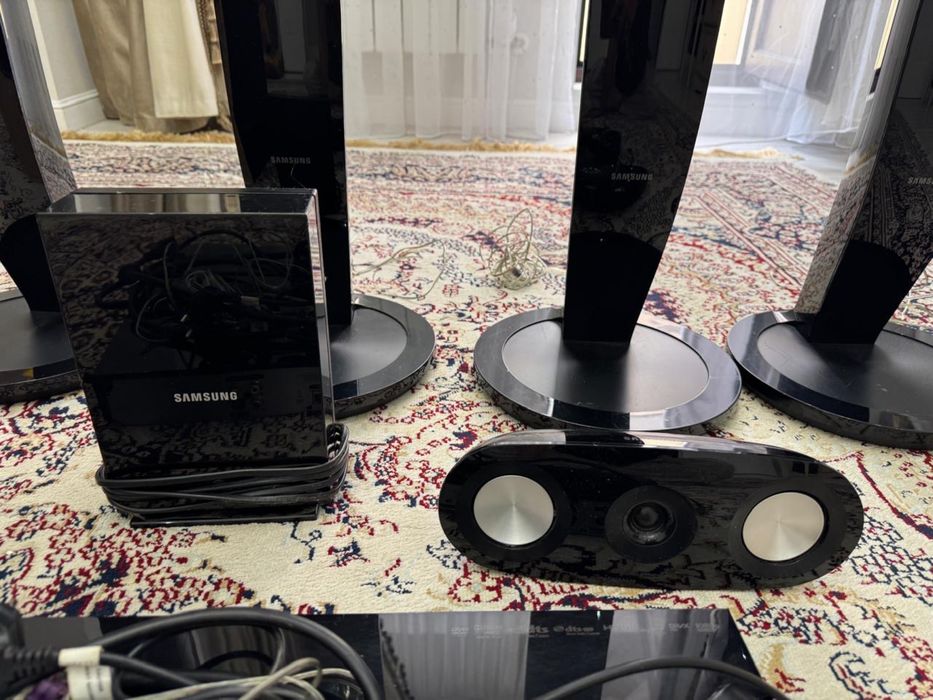 Продам Акустическую систему б/у в идеальном состоянии