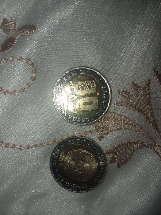 Продам манета новый