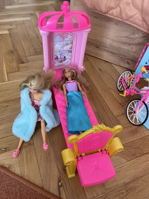 Комплект за принцеси- Барби