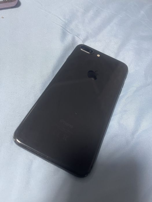 Apple 8 plus 64 gb
