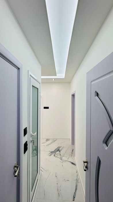 Тристаен за продажба в Обеля 1