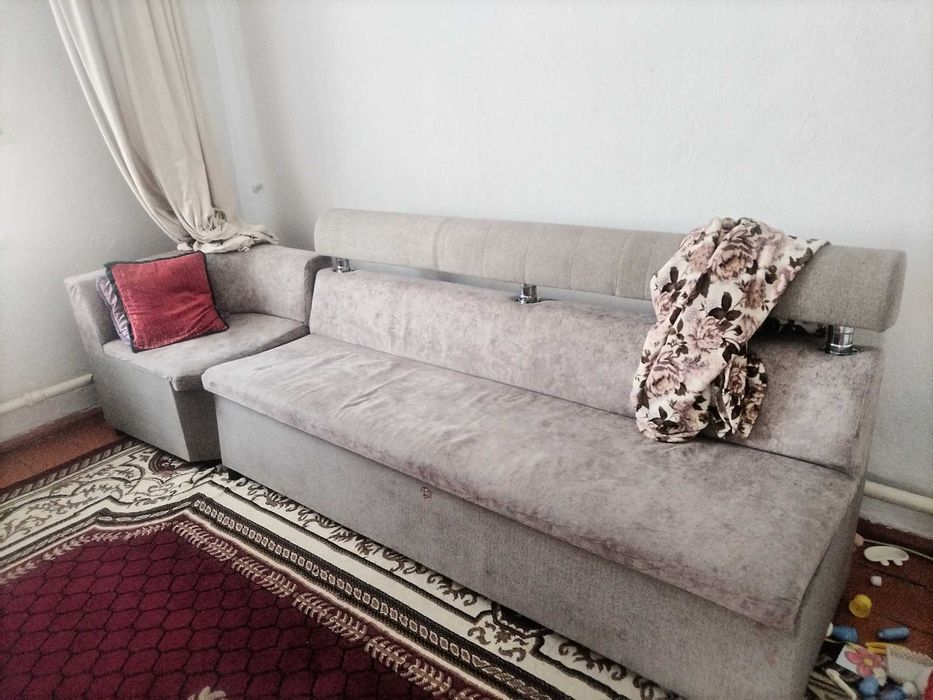 Кухонный уголок диван