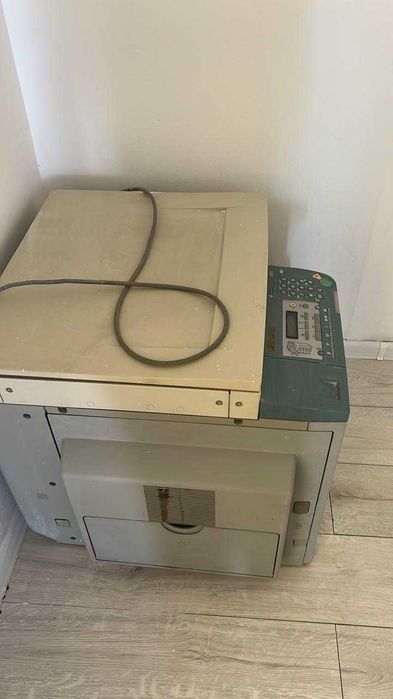 Принтер Canon iR2018