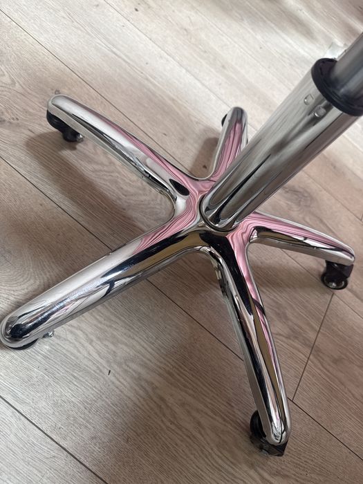 Продам стуля для лашмейкера