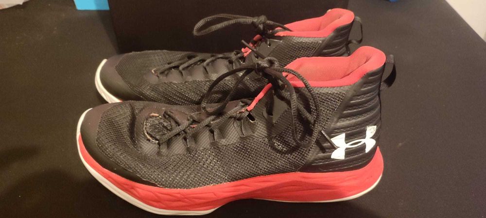 Papuci baschet UNDER ARMOUR JET MID | 45.5 | Negri | 29.5cm