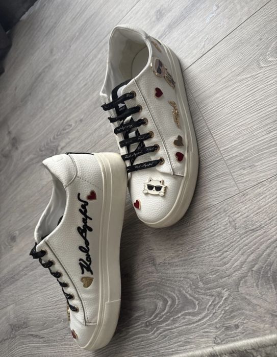 Adidasi Karl Lagerfield