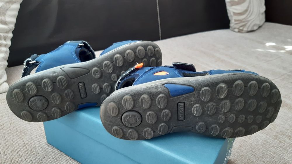 Сандали.     LEMON