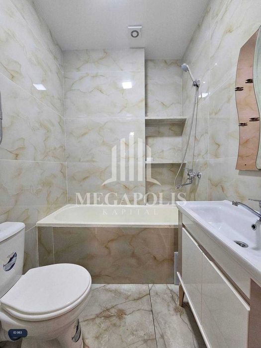 BUXORO,FAYZOBOD MASJIDDA ARZON NARXDA 2 xonali kvartira sotiladi.№983