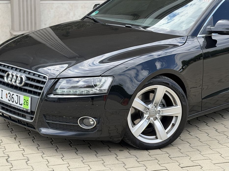 Audi A5 individual // 2010 // 2.0 170 Cp // Xenon-Led // Piele