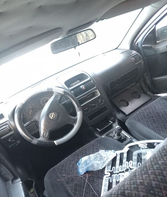 Far dreapta Opel Astra G