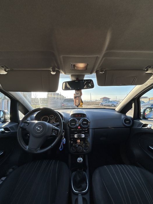 Opel Corsa D , 1.4i , 2010