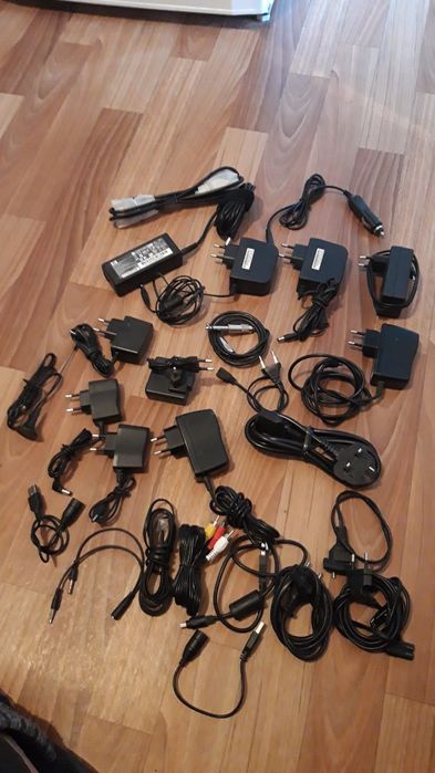 Аксессуары, кабеля.