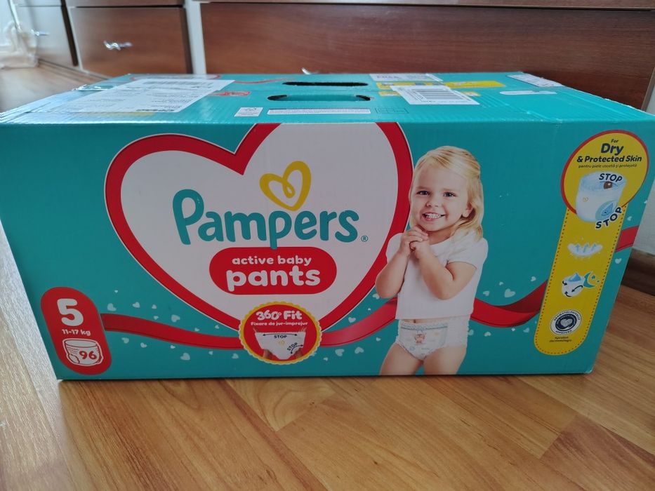 Vând pampers pants 5