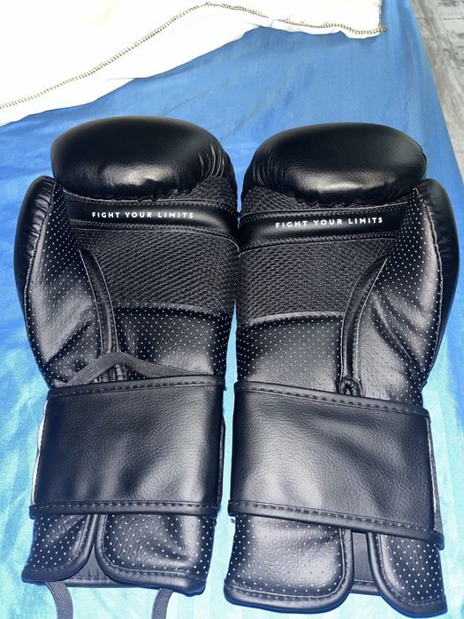 Manusi Box TRNG 12oz NOI