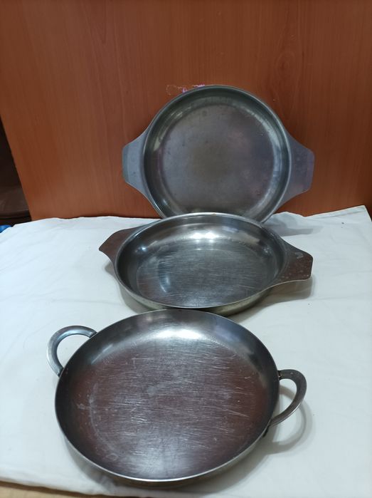 Ретро емайлирани съдове