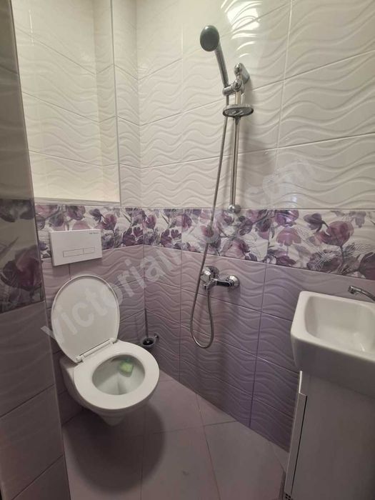 Продава се Тристаен апартамент в Велико Търново, Колю Фичето - 75 кв.м за 1580 €/кв.м - Снимка #2