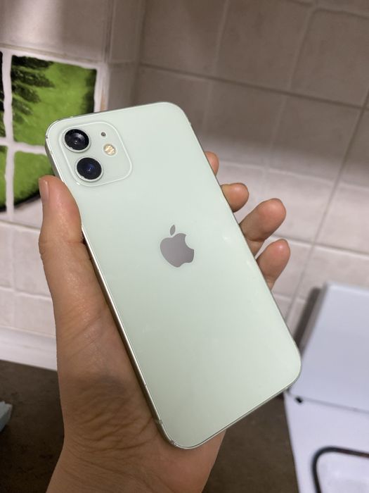 Iphone 12  128гб 80%