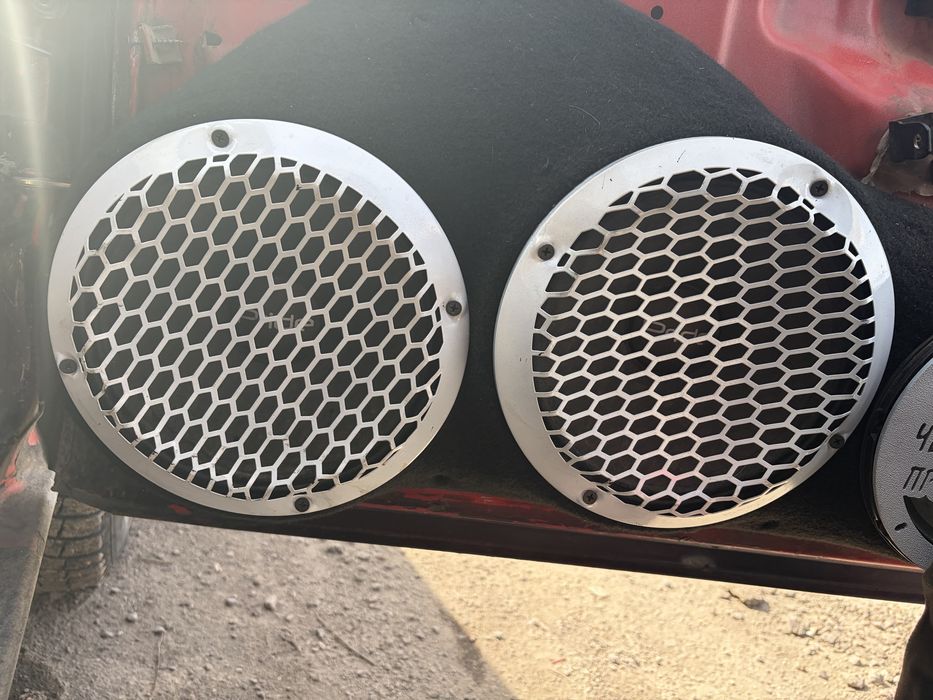 Две пары динамиков pride diamond v2(в идеале)