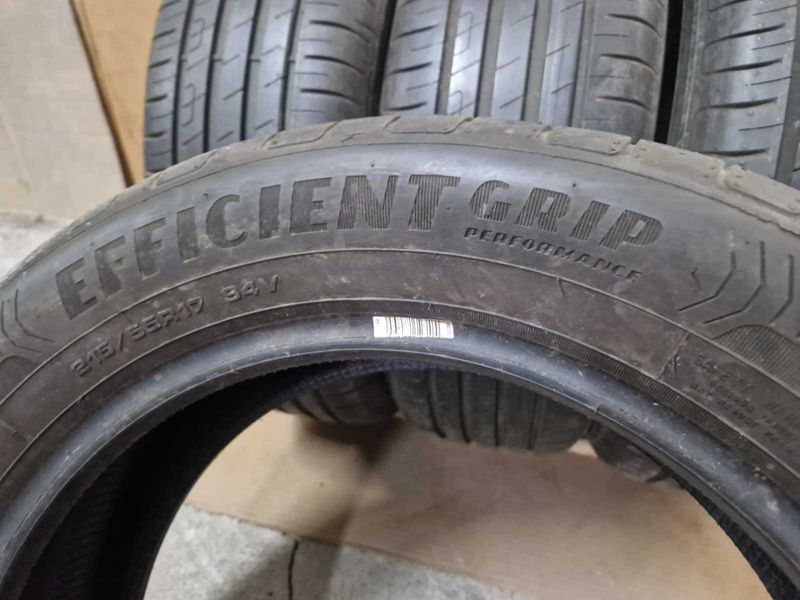 4 Goodyear R17 215/55
летни гуми
DOT4220