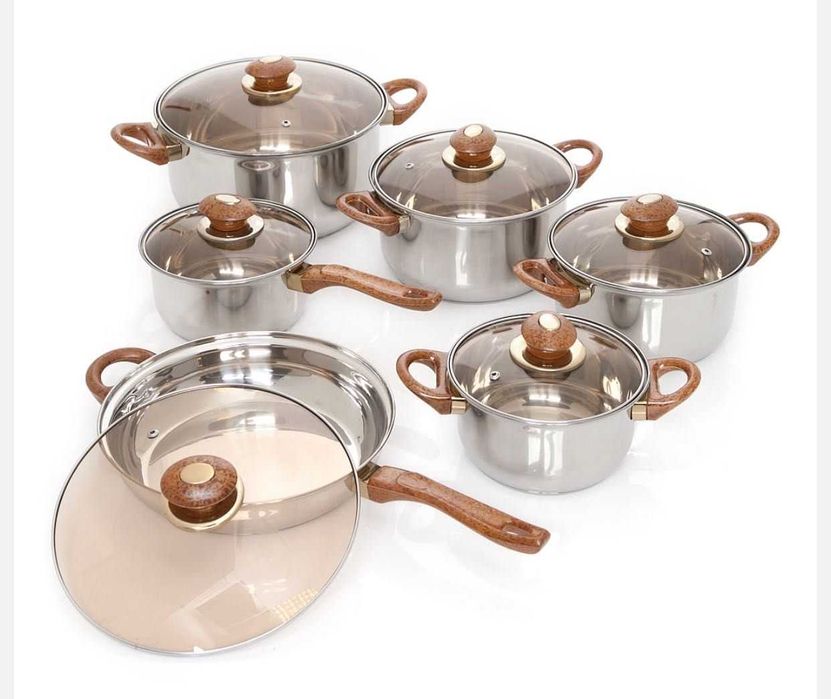 Набор кухонных кастрюль