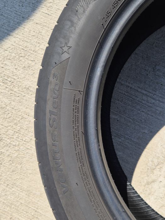 Anvelope vara 245/45/r18 HANKOOK Ventus S1 Evo 3 Steluta BMW DOT 2024
2 Buc