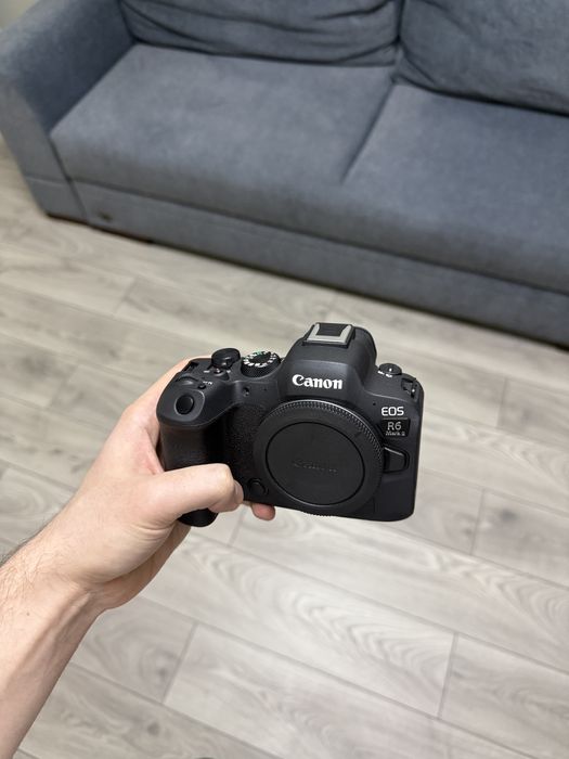 Камера Canon EOS R6 Mark 2 Body