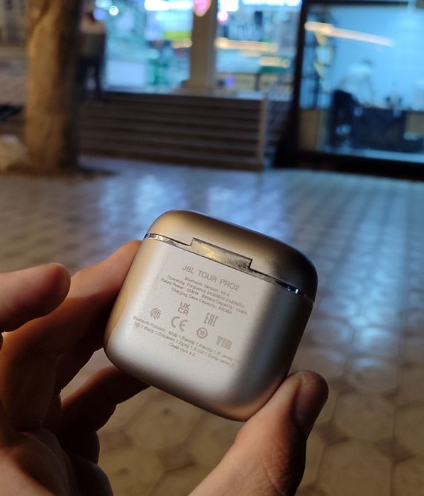 JBL Tour pro 2 sotiladi