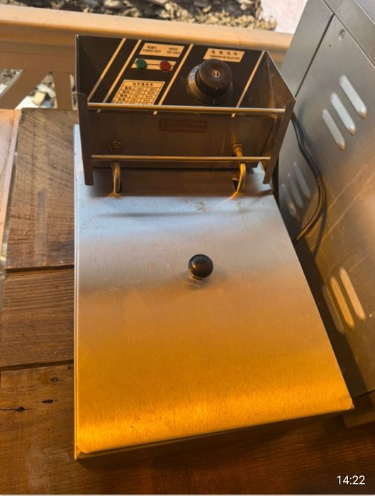 Продам фритюрницу