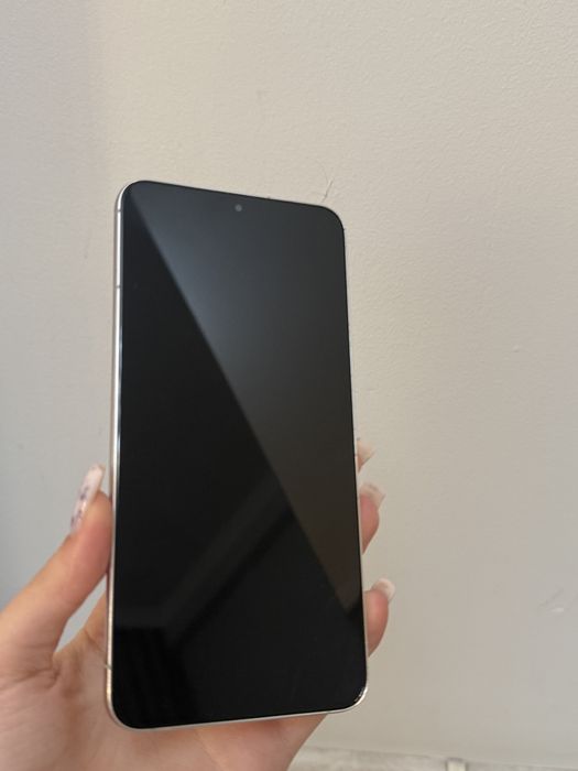 Samsung galaxy S22+