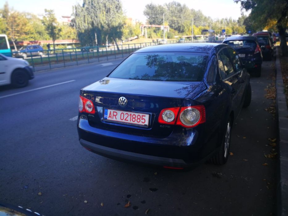 VOLKSWAGEN Jetta 2006 — imagine 3
