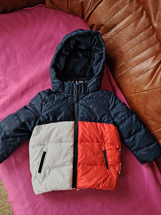 Geaca Tommy Hilfiger copii