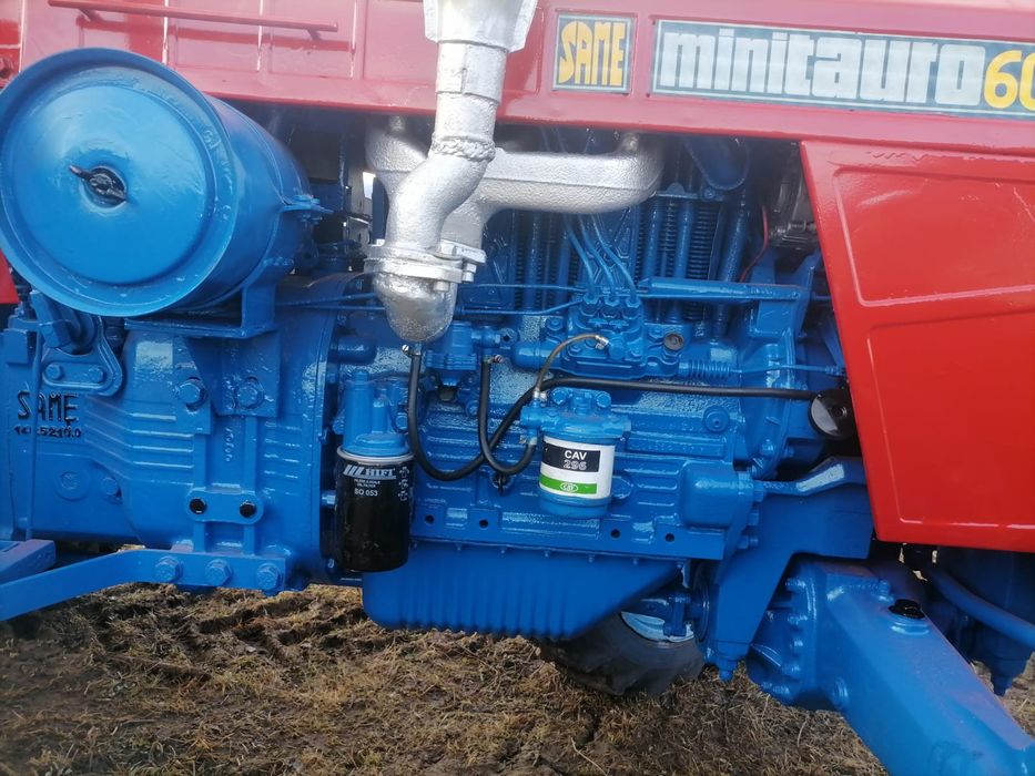 Vând Tractor 4x4 Same Minitauro 60