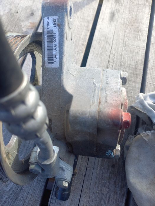 Насос гидроусилителя