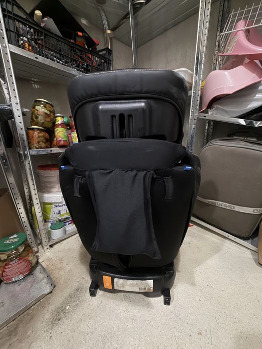 Стол за кола Pilot isofix