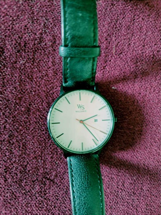 Ceas Sekonda nou + ceas William S. stare foarte buna