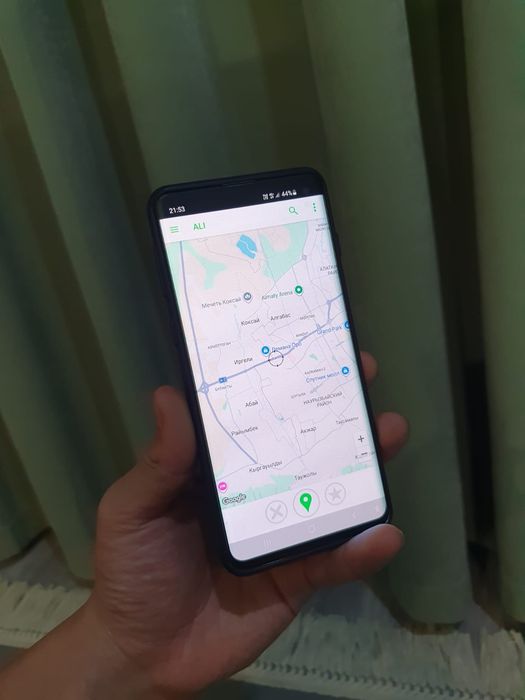 Самсунг с10 Samsung s10