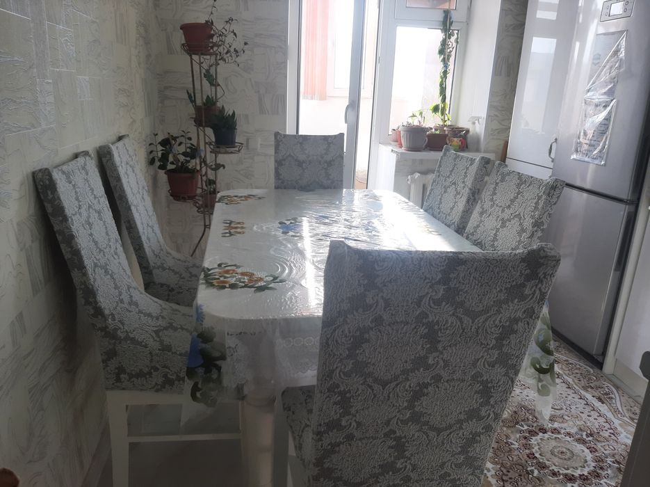 Стол стулья сатылады